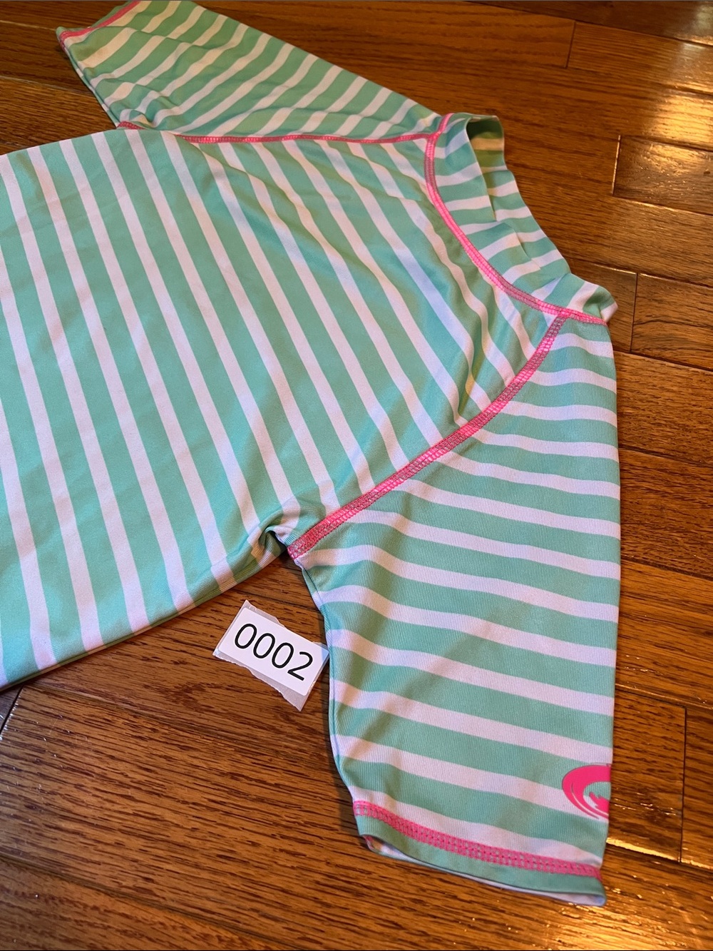 O'Rageous! Mint & White Striped Rash Guard with Pink Stitching size XS 6/6X - Picture 16 of 16